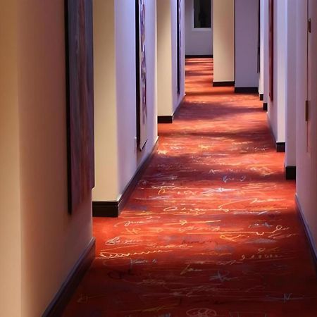 G'Sign Hotel Banjarmasin Банджермасин Екстериор снимка