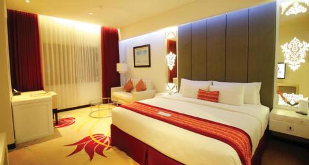 G'Sign Hotel Banjarmasin Банджермасин Екстериор снимка