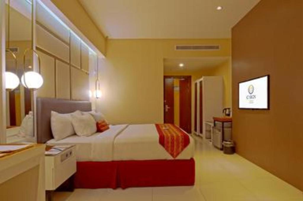 G'Sign Hotel Banjarmasin Банджермасин Екстериор снимка