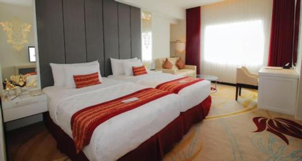 G'Sign Hotel Banjarmasin Банджермасин Екстериор снимка