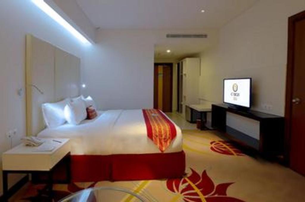 G'Sign Hotel Banjarmasin Банджермасин Екстериор снимка