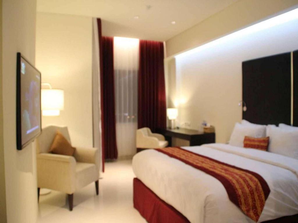 G'Sign Hotel Banjarmasin Банджермасин Екстериор снимка