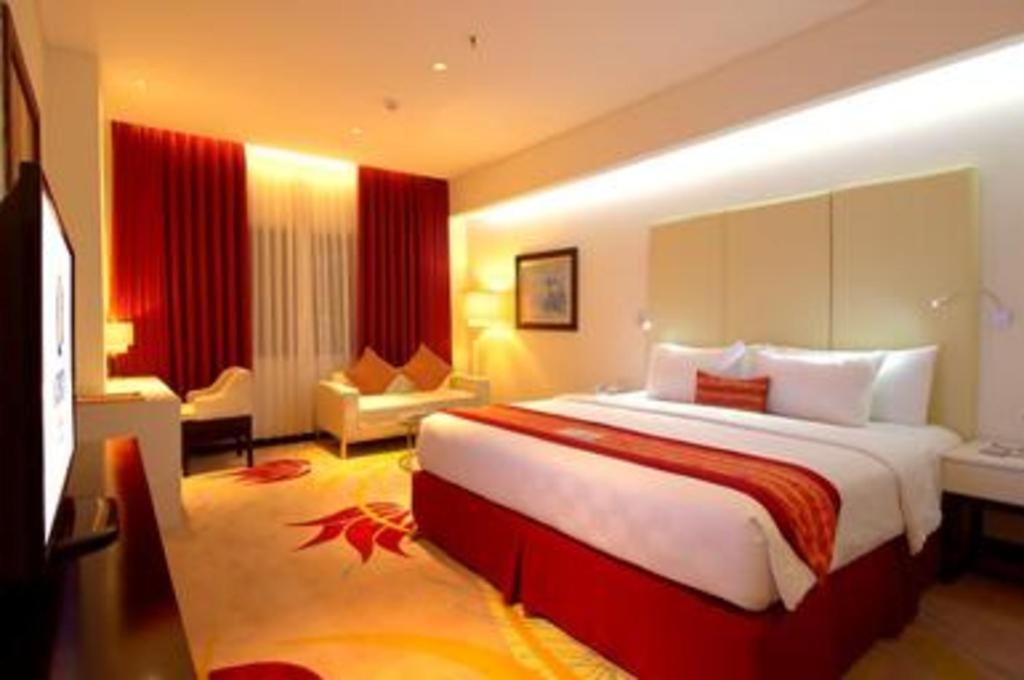 G'Sign Hotel Banjarmasin Банджермасин Екстериор снимка